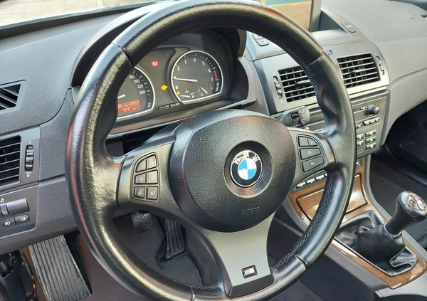 BMW X3 cena 28400 przebieg: 200310, rok produkcji 2006 z Poręba małe 352